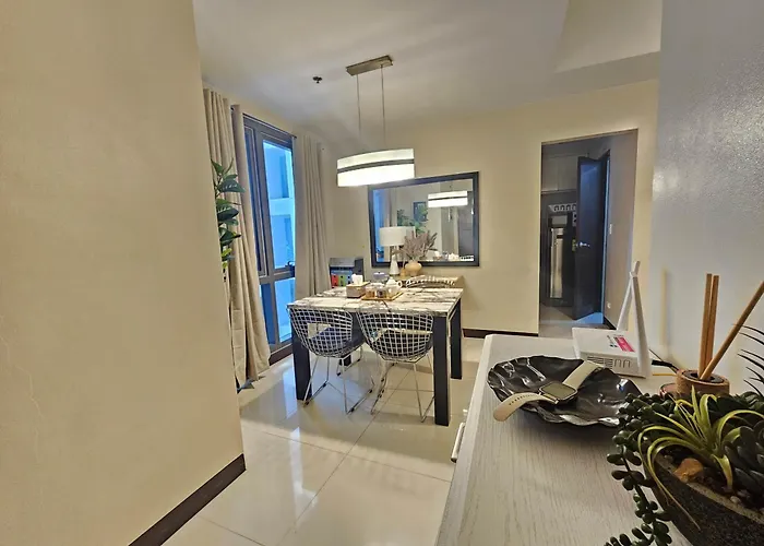 Soft Glam 2br Greenbelt Hamilton Apartahotel Manila