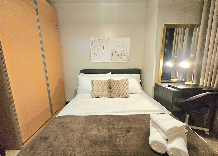 Apartahotel Soft Glam 2br Greenbelt Hamilton Manila