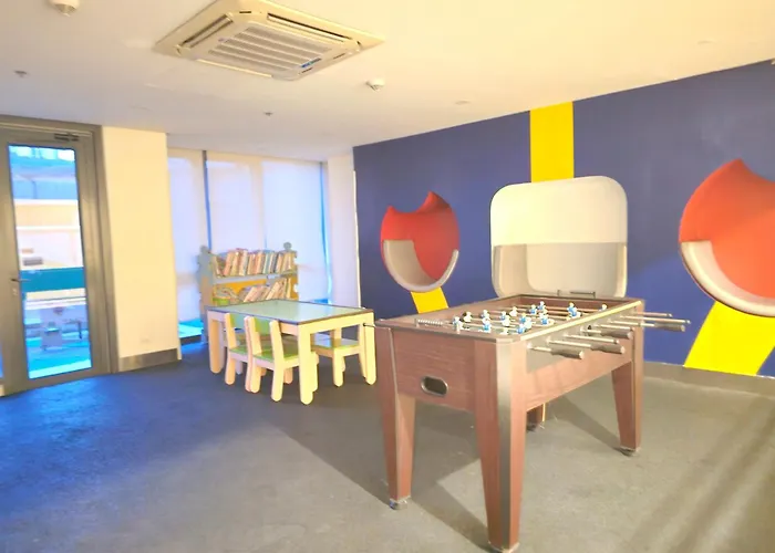 Soft Glam 2br Greenbelt Hamilton 4* Manila