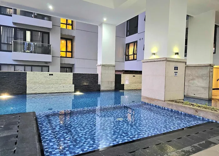 Soft Glam 2br Greenbelt Hamilton Apartahotel 4*