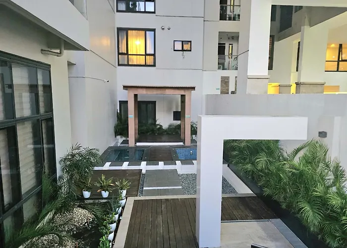 Soft Glam 2br Greenbelt Hamilton Manila